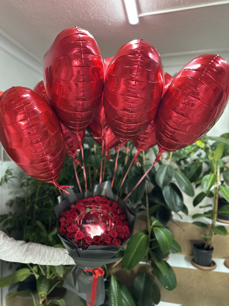 50 adet canlı gül ayna 8 adet balon 