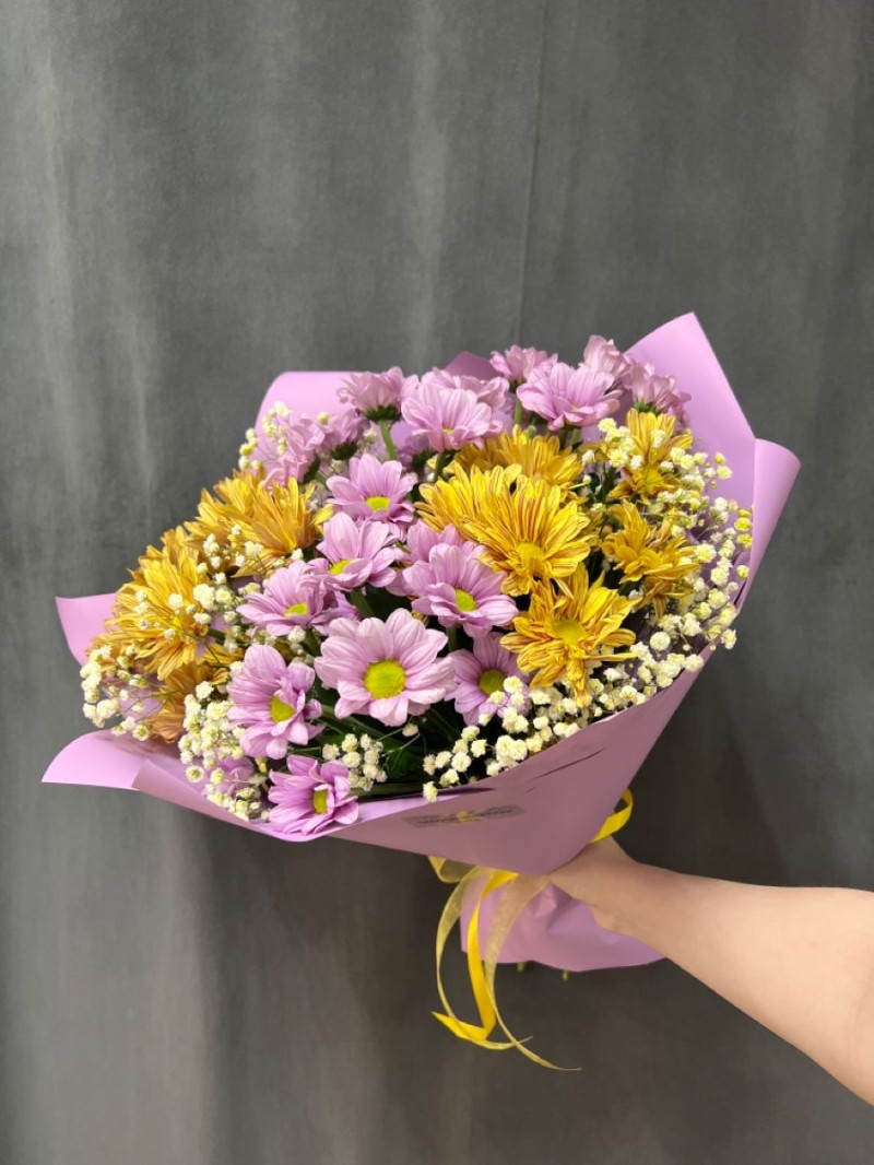 Mevsimlik çiçeklerden  seni seviyorum buketi